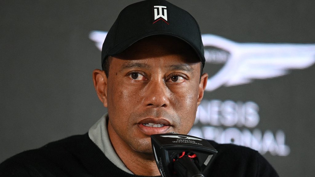 Tiger Woods gibt zu, dass er noch „einen langen Weg vor sich hat“, um hochkarätige Events und Walking-Turniere zu spielen