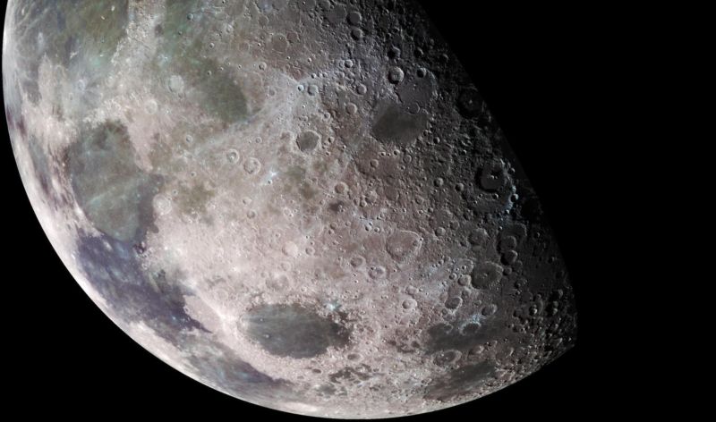 Der Mond ist sicher vor Falcon-9-Raketen.