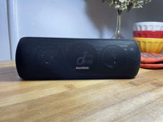 Der Anker Soundcore Motion Plus ist der voll klingende Bluetooth-Lautsprecher, den wir lieben.