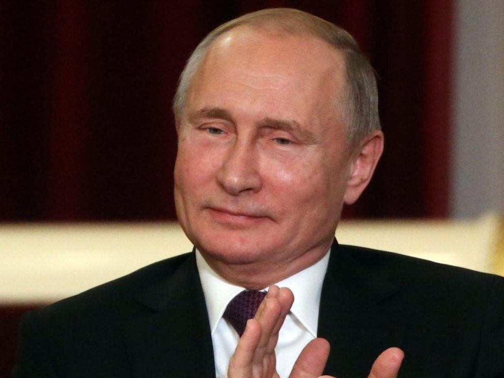 Der erste EU-Führer, der Putin seit dem Einmarsch in die Ukraine traf, sagte, der russische Führer „glaubt, dass er den Krieg gewinnt“.