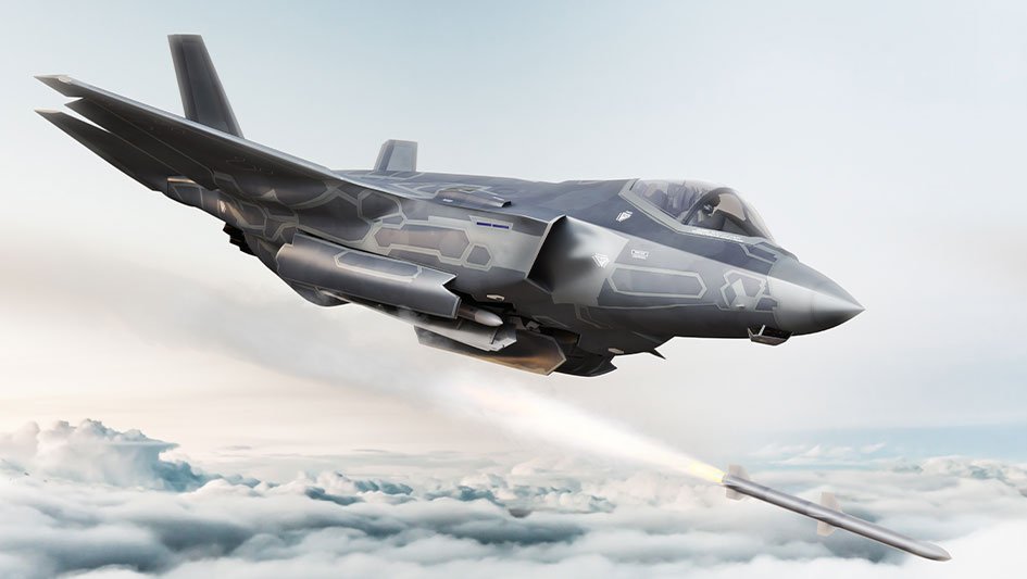 Die LMT-Aktie steigt nahe dem Kaufpunkt, da der F-35-Hersteller den Ausblick nach gemischten Gewinnen bestätigt