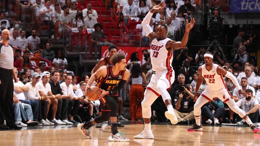 Miami Heat warnt Tra Young, obwohl die Atlanta Hawks im ersten Spiel stranguliert wurden