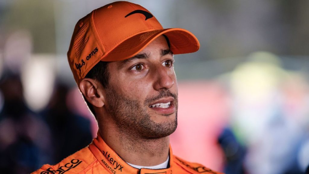 Der Druck auf Daniel Ricciardo steigt, als McLaren den Bateaux-Award-Deal verlängert