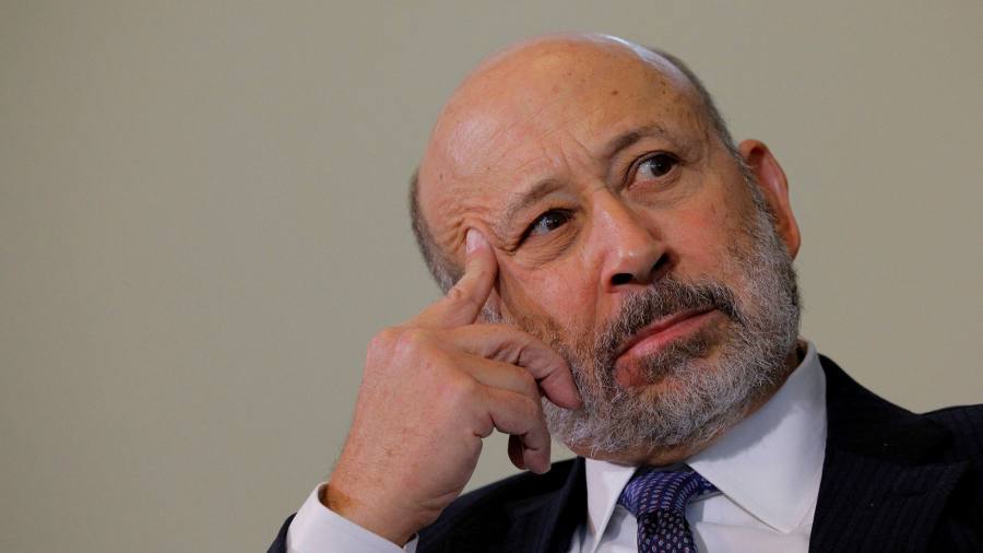 Lloyd Blankfein von Goldman Sachs warnt vor einem „sehr hohen Rezessionsrisiko“.