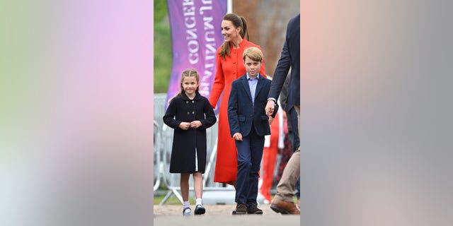 Kate Middleton, Prinzessin Charlotte und Prinz George besuchen Cardiff Castle während des Platinjubiläums von Queen Elizabeth.