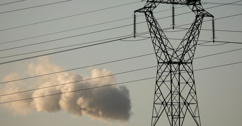 Französische Energieriesen fordern die Verbraucher auf, Energie einzusparen