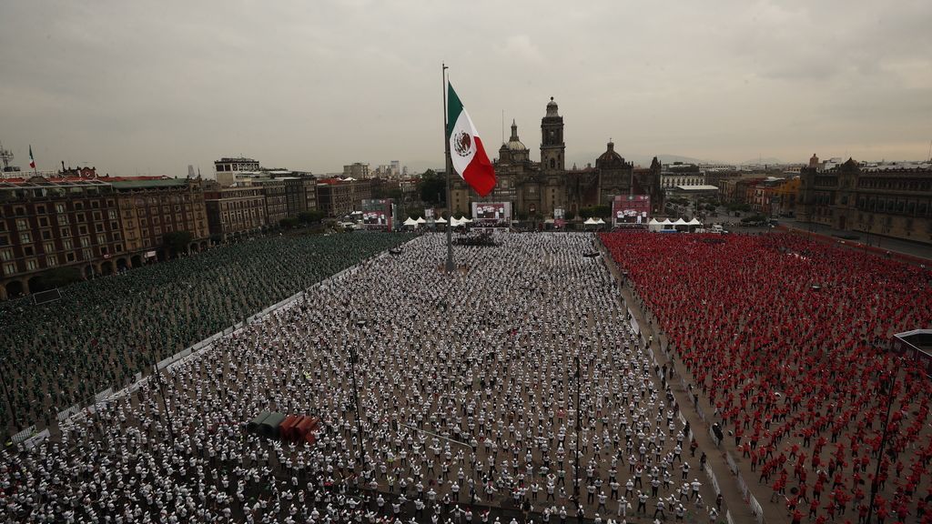 Mexiko-Stadt stellt Weltrekord auf, nachdem es an 14.299 Gruppenboxsitzungen teilgenommen hat