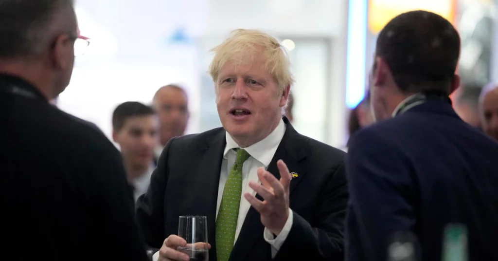 Das immer erbitterter werdende Rennen um die Nachfolge des britischen Premierministers Johnson verengt sich auf vier