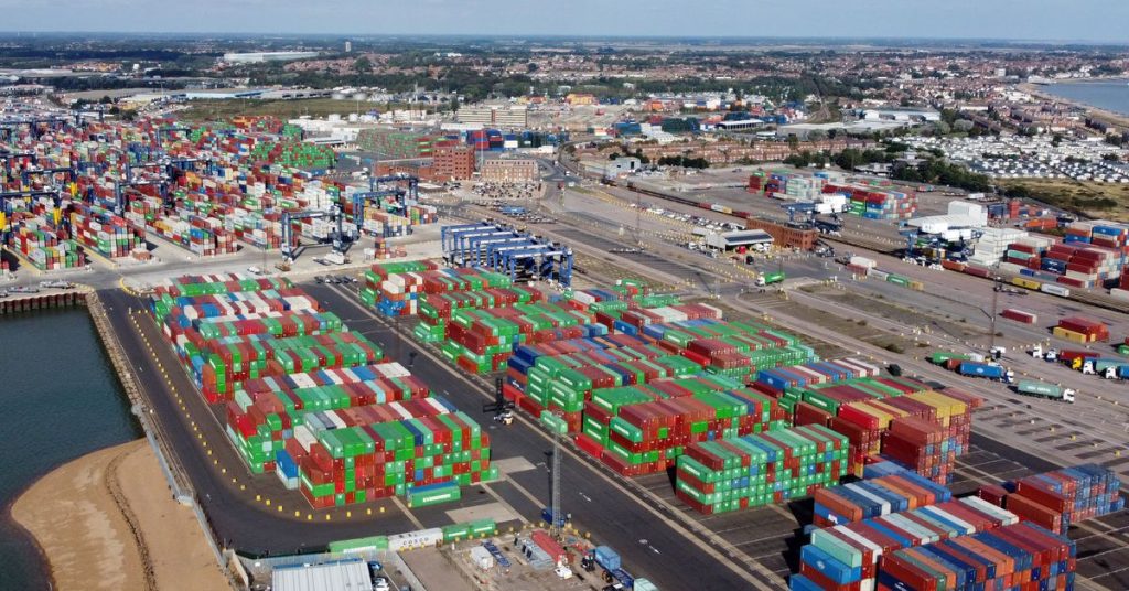 Die Arbeiter in Felixstow, dem größten Containerhafen Großbritanniens, werden einen achttägigen Streik beginnen