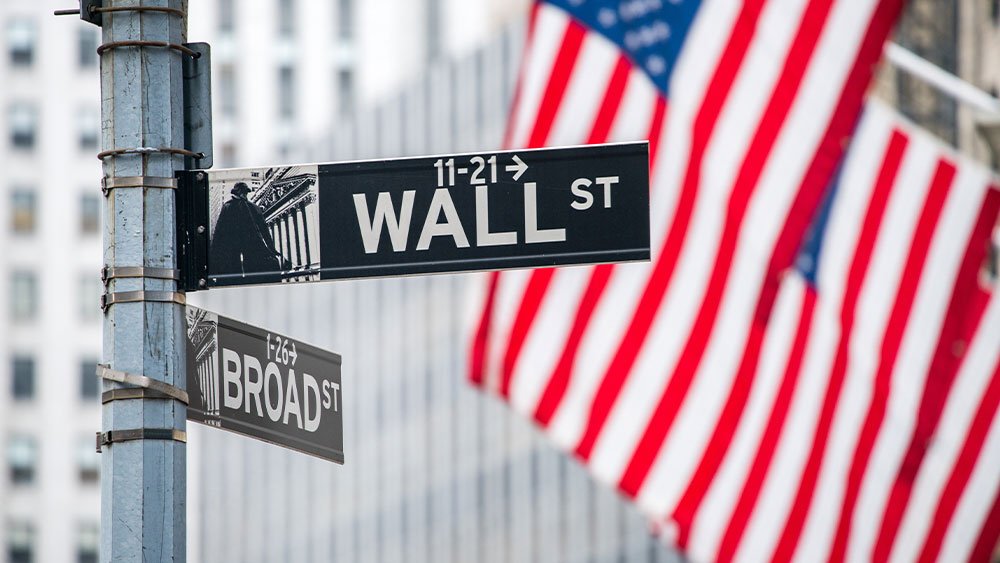 Dow stürzt nach wichtigen Wirtschaftsdaten ab, BBBY-Aktien fallen um 28 %