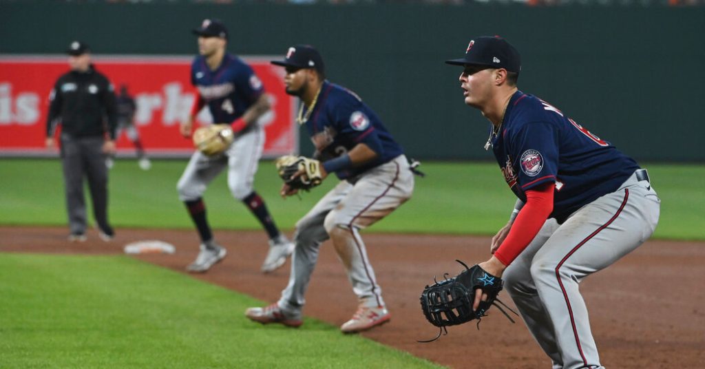 MLB verbietet Shift und fügt Pitch Clock für 2023 hinzu