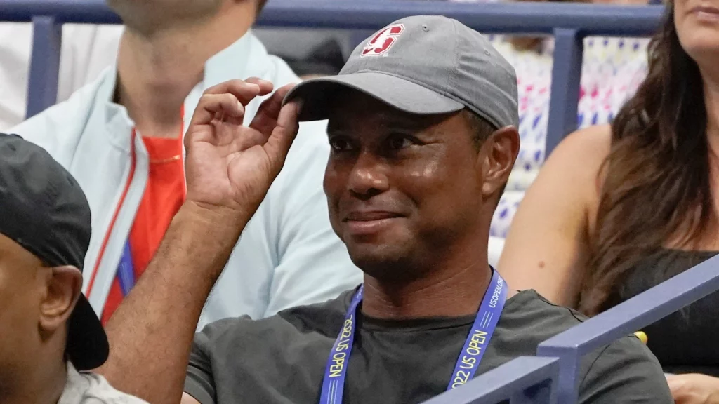Tiger Woods unterstützt Serena Williams bei den US Open