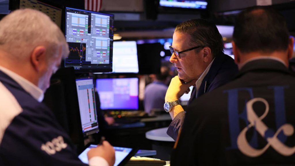 Aktien springen am dritten Tag in Folge, Dow steigt um 200 Punkte